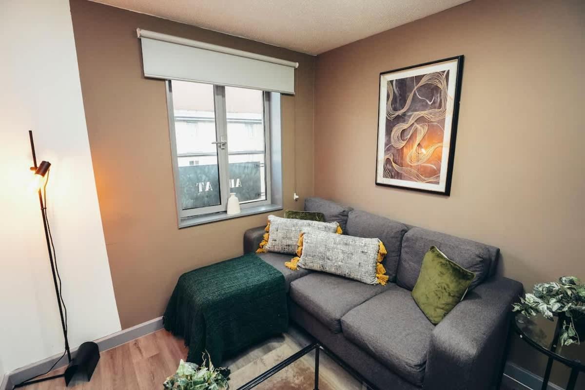 1br Centre Apt, Self Check In, Wifi, By Derbnb Шефилд