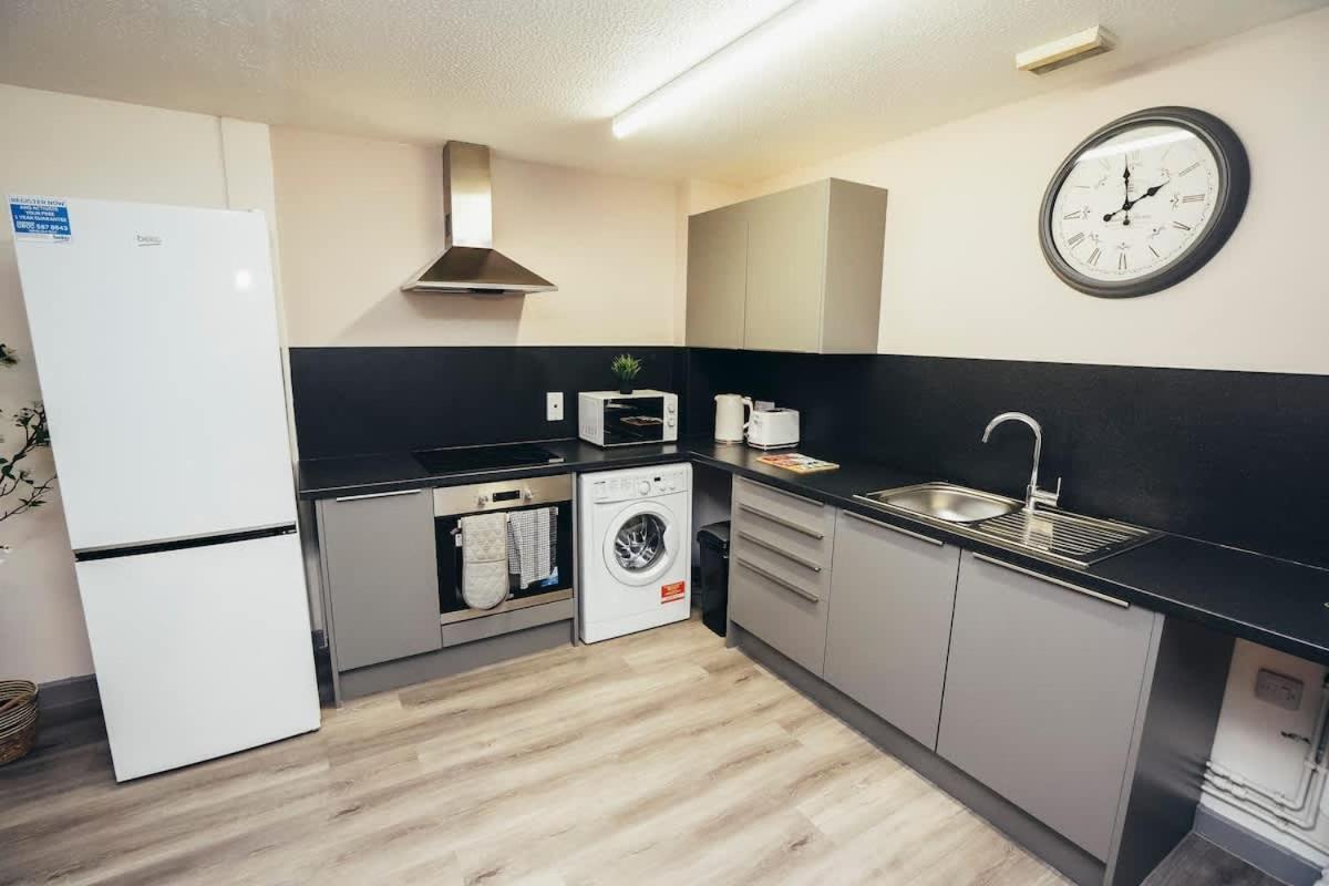 1br Centre Apt, Self Check In, Wifi, By Derbnb Апартаменты *
